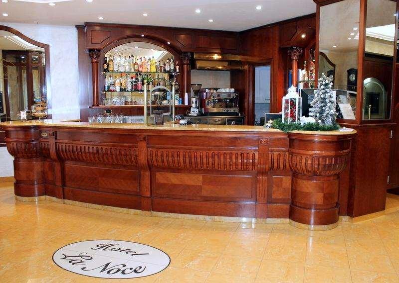 Hotel La Noce Chivasso Restaurant billede