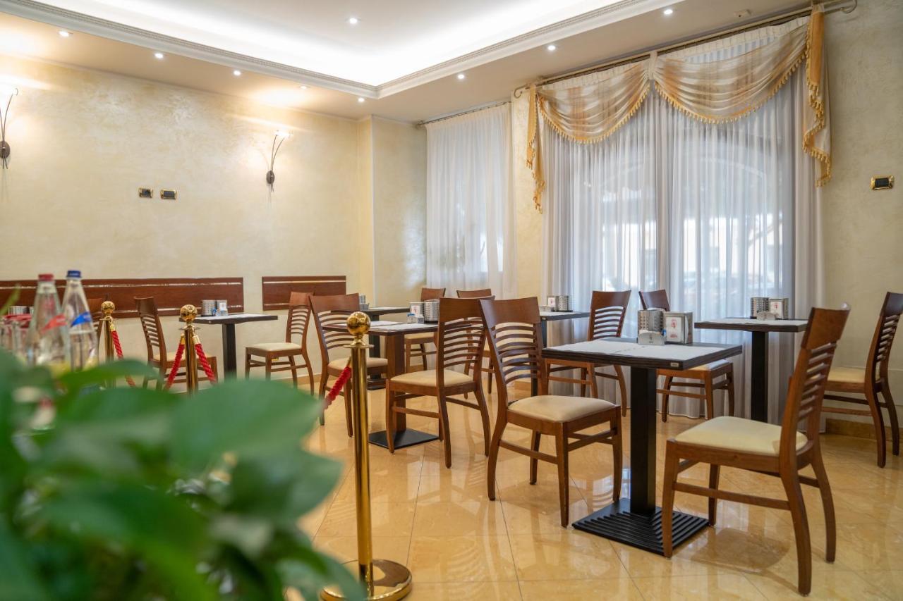 Hotel La Noce Chivasso Eksteriør billede