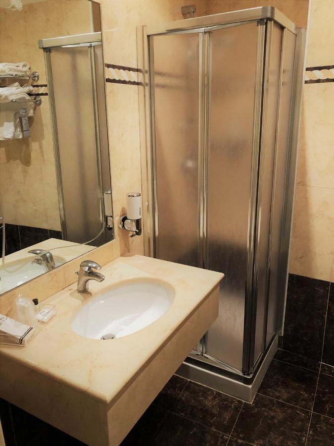 Hotel La Noce Chivasso Eksteriør billede