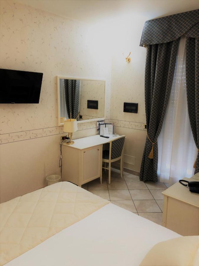 Hotel La Noce Chivasso Eksteriør billede